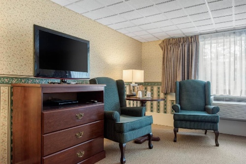 Coachman Inn image 17